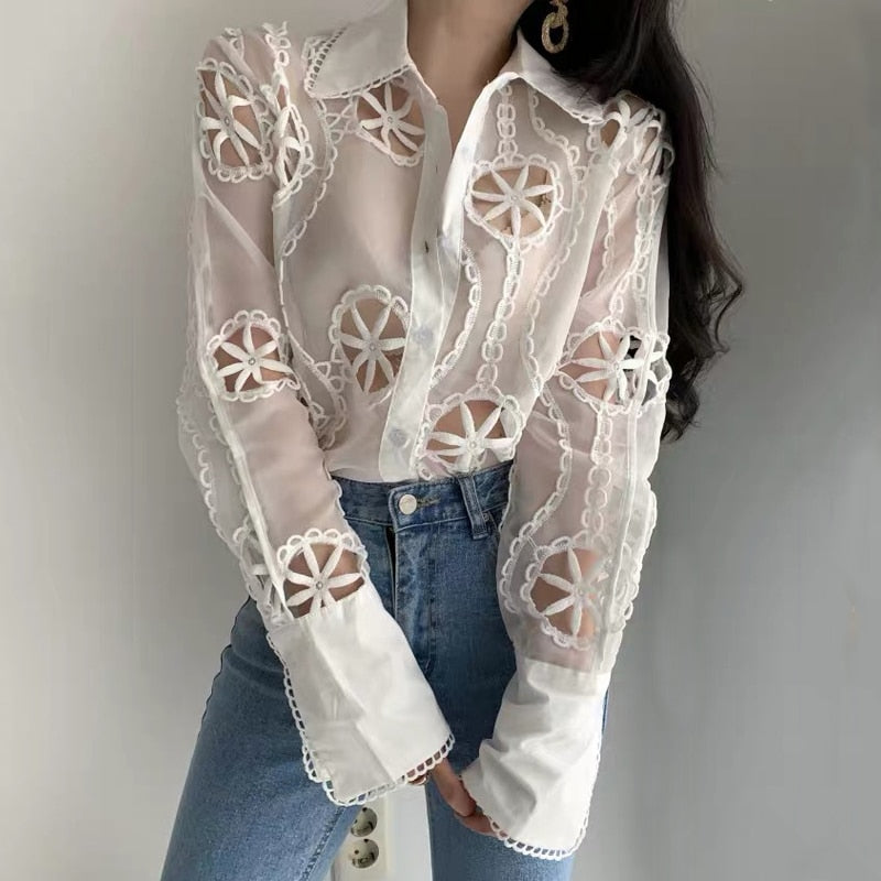 Blusa Feminina Manga Longa em Laise Vintage - Loja Encantadora